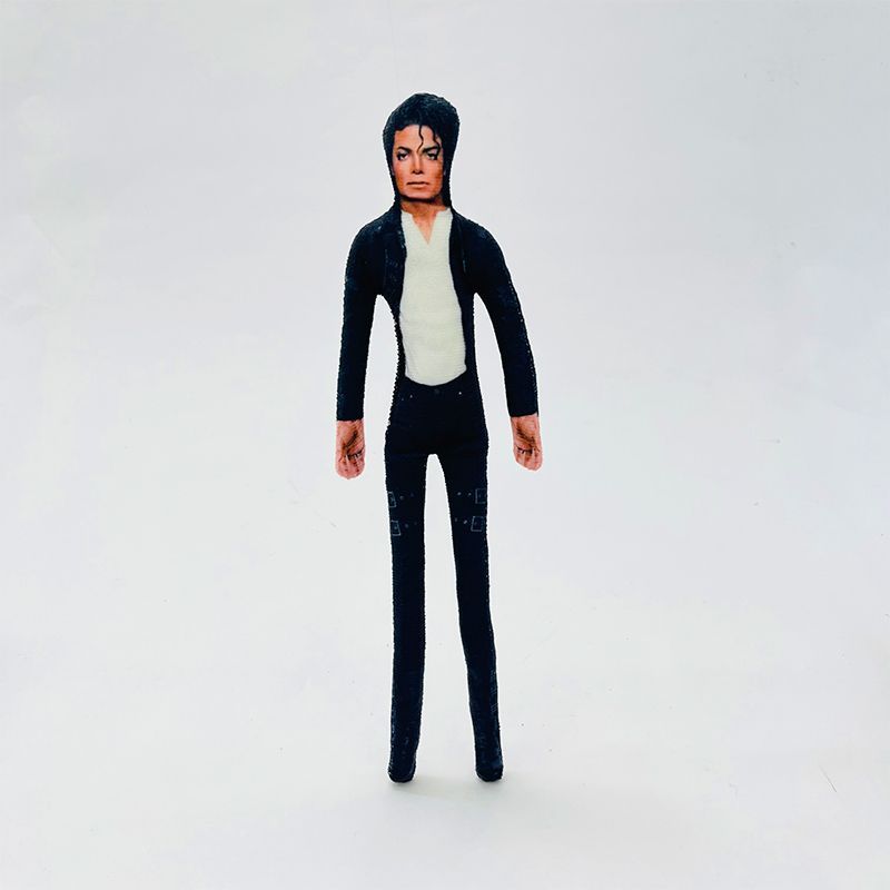 Bambola di Peluche Michael Jac - Evoker Cosplay Prop recensione e prezzo